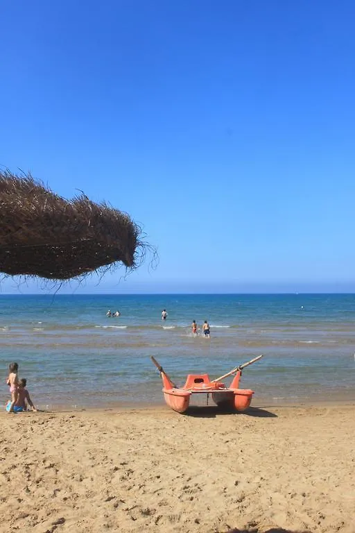 Hotel Baia Del Sole Marina di Ragusa 3*,